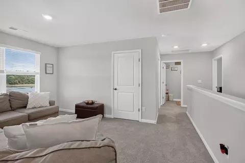 Entry Way - 115 Waterfront Dr, Raphine, VA 24472 photo 10 of 12