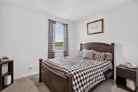 Bedroom - 115 Waterfront Dr, Raphine, VA 24472 photo 1 of 2