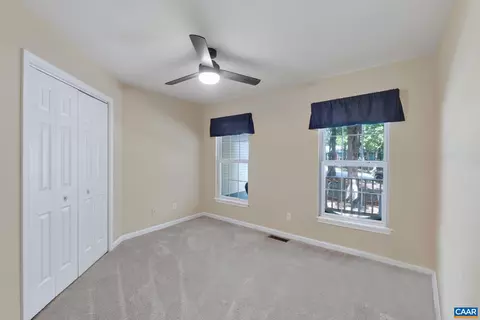 Bedroom - 10 Nahor Dr, Palmyra, VA 22963 photo 3 of 4