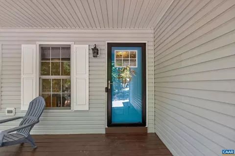 Exterior - 10 Nahor Dr, Palmyra, VA 22963 photo 2 of 10