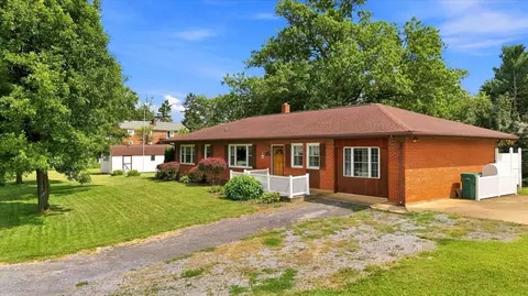 595 Bowman Rd, Dayton, VA 22821