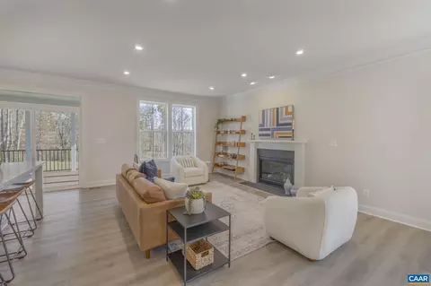 Living - 128 Marcella St # E, Charlottesville, VA 22911 photo 2 of 4
