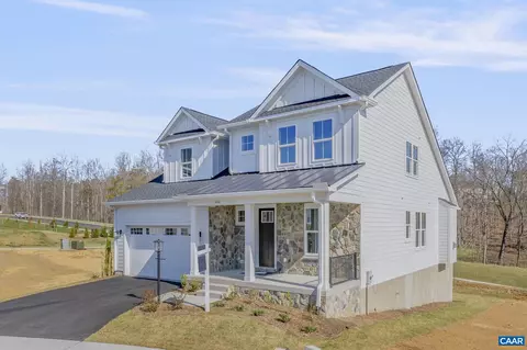 Exterior - 128 Marcella St # E, Charlottesville, VA 22911 photo 2 of 4