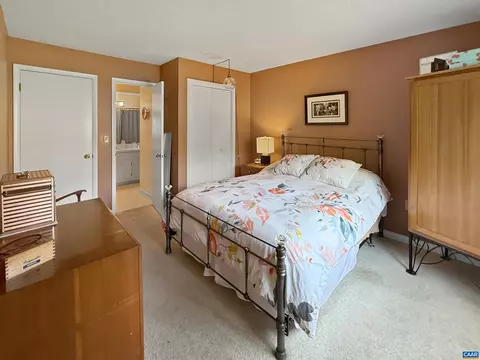 Bedroom - 8 Shannon Pl, Staunton, VA 24401 photo 2 of 3