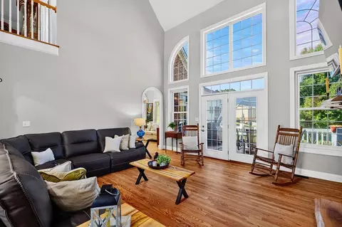 61 Meadow Glen Dr, Staunton, VA 24401