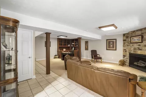 Living - 105 Amber Ln, Bridgewater, VA 22812 photo 3 of 3