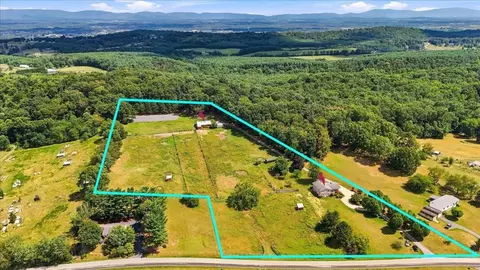 1100 Quicks Mill Rd, Staunton, VA 24401