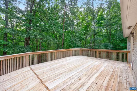 Exterior - 61 Lafayette Dr, Palmyra, VA 22963 photo 5 of 11
