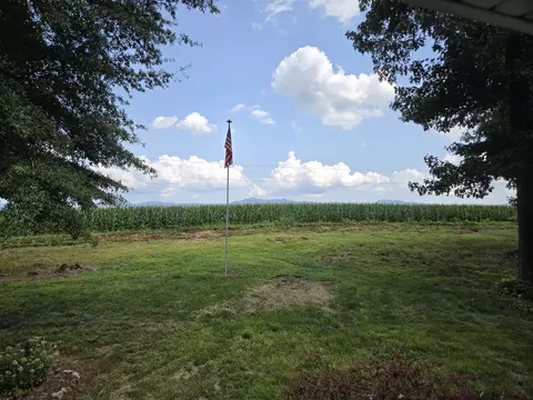 604 Oak Leaf Rd, Luray, VA 22835 photo 5