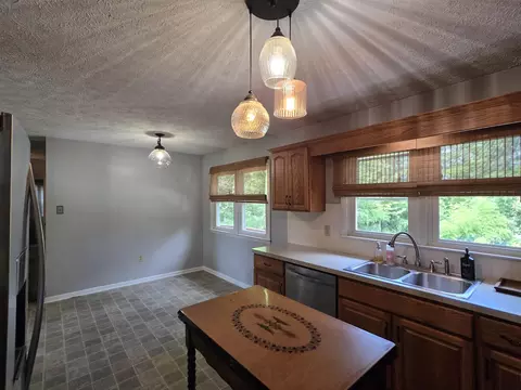 604 Oak Leaf Rd, Luray, VA 22835 photo 9