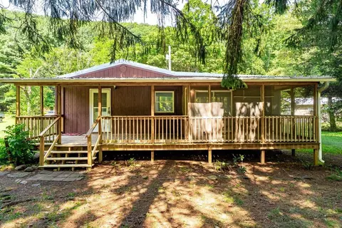 3368 Brushy Fork Rd, Sugar Grove, WV 26815