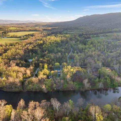 View/Area - 1226 Shipyard Rd, Shenandoah, VA 22849 photo 3 of 3