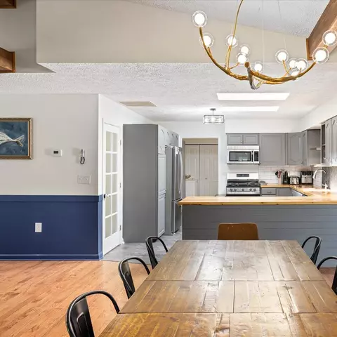 Dining - 1226 Shipyard Rd, Shenandoah, VA 22849 photo 3 of 6