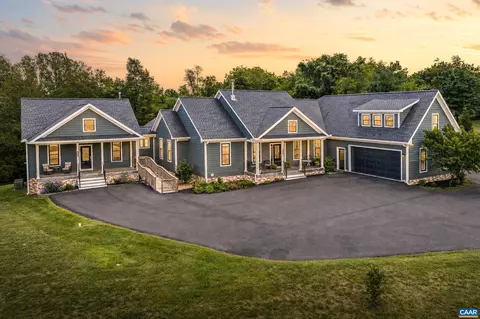 4170 Longacre Farm Ln, Charlottesville, VA 22901
