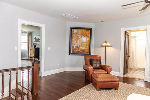 Entry Way - 374 Finley Rd, Raphine, VA 24472 photo 8 of 8