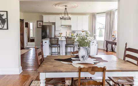 Dining - 374 Finley Rd, Raphine, VA 24472 photo 1 of 2