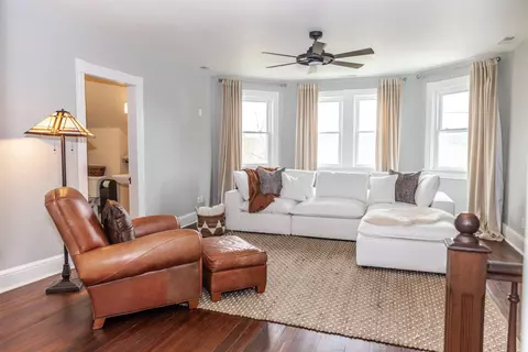 Living - 374 Finley Rd, Raphine, VA 24472 photo 3 of 3