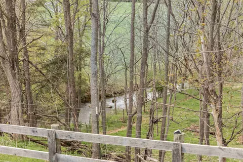 View/Area - 374 Finley Rd, Raphine, VA 24472 photo 4 of 5