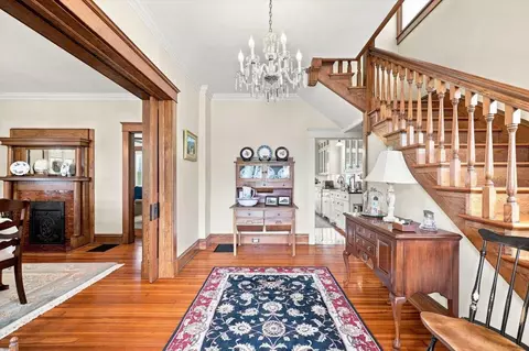376 Maple Ave, Waynesboro, VA 22980 photo 7