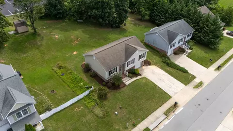 View/Area - 91 Lofty Cir, Stuarts Draft, VA 24477 photo 4 of 9