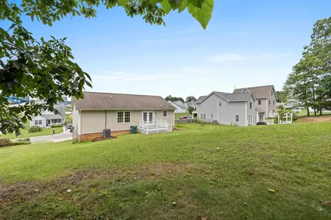 Exterior - 91 Lofty Cir, Stuarts Draft, VA 24477 photo 8 of 16
