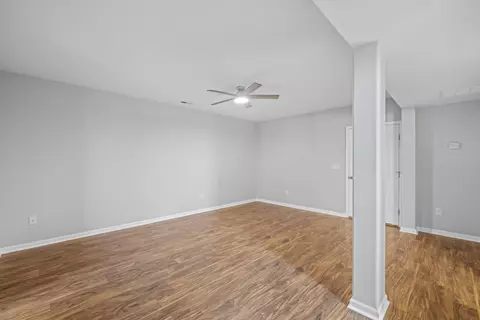 Living - 91 Lofty Cir, Stuarts Draft, VA 24477 photo 7 of 7