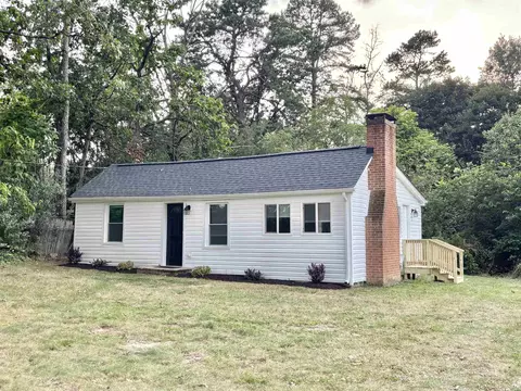 565 Mt Torrey Rd, Lyndhurst, VA 22952