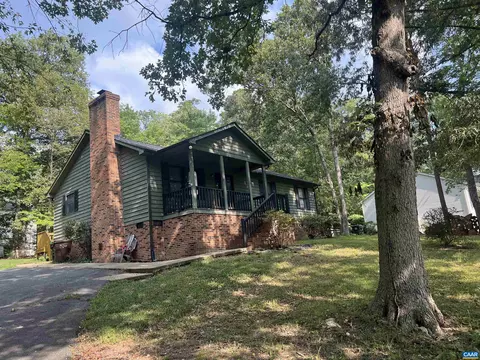 16 Hatchechubee Rd, Palmyra, VA 22963 photo 2
