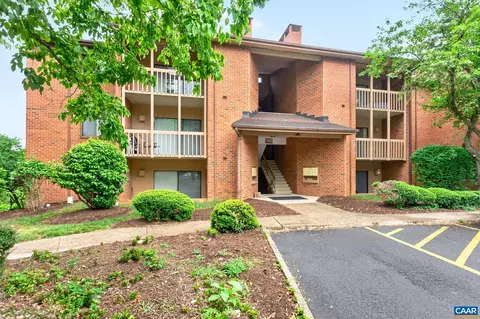 143 Green Turtle Ln #6, Charlottesville, VA 22901