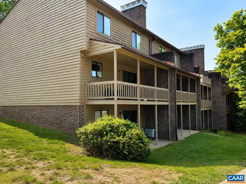 110 Harvest Dr, Charlottesville, VA 22903