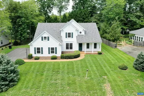 1290 River Chase Ln, Charlottesville, VA 22901