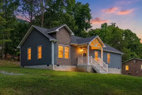 1776 Hawthorne Ave, Buena Vista, VA 24416