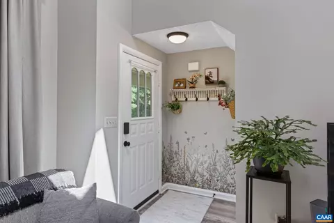 Entry Way - 3 Maplevale Dr, Palmyra, VA 22963 photo 1 of 4