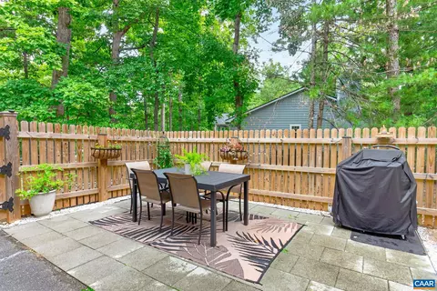 Exterior - 3 Maplevale Dr, Palmyra, VA 22963 photo 6 of 14