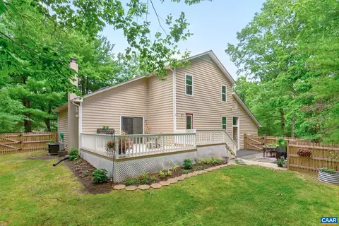 Exterior - 3 Maplevale Dr, Palmyra, VA 22963 photo 3 of 14