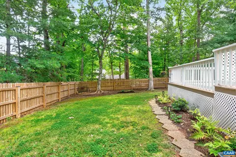 Exterior - 3 Maplevale Dr, Palmyra, VA 22963 photo 9 of 14