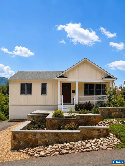 1512 Chesapeake St, Charlottesville, VA 22902