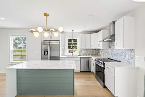 Kitchen - 320 Eighth Ave, Luray, VA 22835 photo 6 of 15
