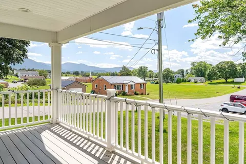 Exterior - 320 Eighth Ave, Luray, VA 22835 photo 14 of 14