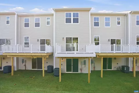 3032 Rambling Brook Ln, Crozet, VA 22932
