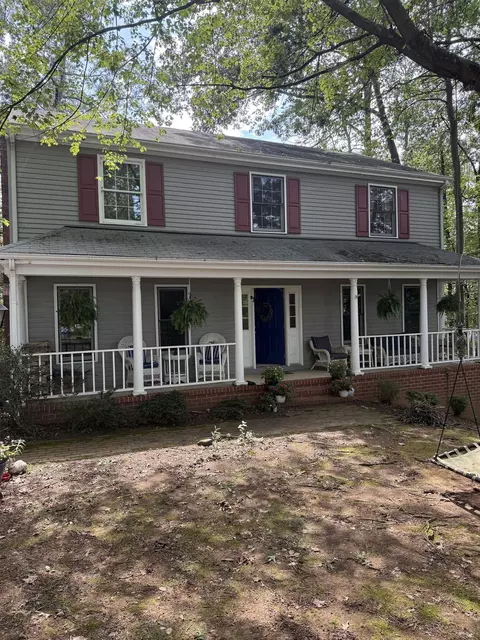 1141 Hearthglow Ct, Charlottesville, VA 22901