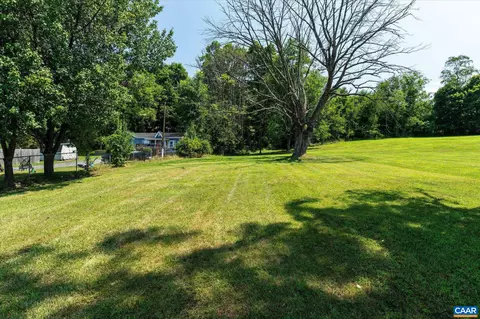 Exterior - 1329 E Main St E, Waynesboro, VA 22980 photo 18 of 18
