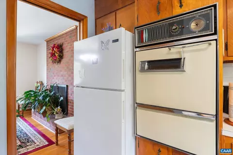 Kitchen - 1329 E Main St E, Waynesboro, VA 22980 photo 5 of 5