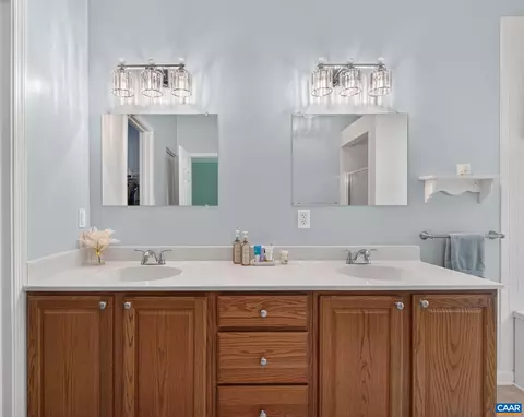 Bath - 1267 Oneals Rd, Madison, VA 22727 photo 3 of 4