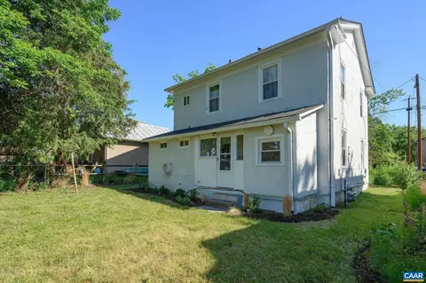 704 Blenheim Ave, Charlottesville, VA 22901