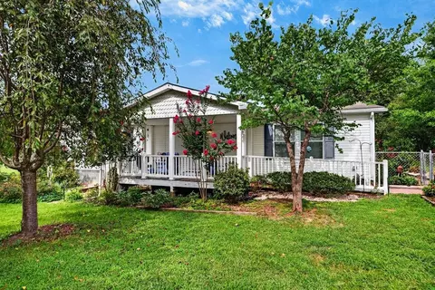 Exterior - 52 Cloverdale Ln, Stuarts Draft, VA 24477 photo 1 of 19