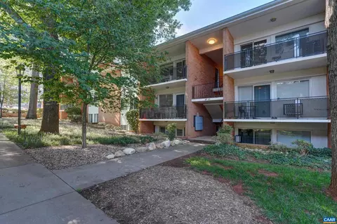 1800 Jefferson Park Ave #58, Charlottesville, VA 22903