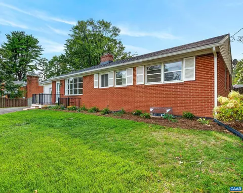 2219 Greenbrier Dr, Charlottesville, VA 22901