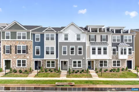 788 Park Ridge Dr, Crozet, VA 22932