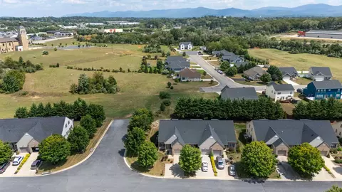 View/Area - 157 Bryant Dr, Waynesboro, VA 22980 photo 11 of 14